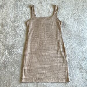 Elegant Tan Sleeveless Dress